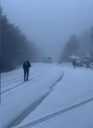 Osmaniye’de dolu yağışı yayla yollarını beyaza bürüdü