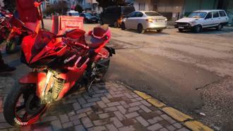Otomobille çarpışan motosikletin ehliyetsiz sürücüsüne 40 bin lira ceza