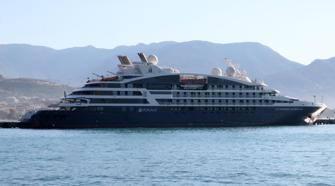 Turistler kruvaziyerle geldi