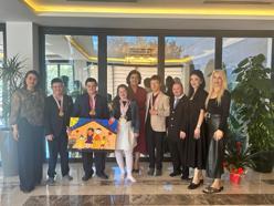 Vali Yavuz’un eşi Süreyya Yavuz, özel gereksinimli bireyleri misafir etti