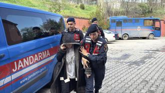 Tartıştığı kocasını başından vurarak öldürdü