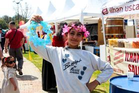 Uluslararası Portakal Çiçeği Karnavalı'nda rengarenk görüntüler/Ek fotoğraflar