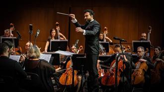 Eldar Mansurov’un ‘Senfonik Gravürler’ eseri AKM’de sahnelendi