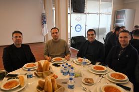 İzmir 3. Sanayi Sitesi'nde geleneksel Kuru Fasulye Günü buluşması