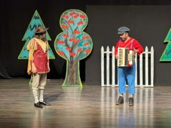 Aydın'da çocuklar tiyatroyla buluştu