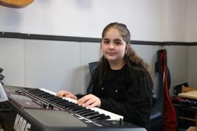 His kaybı ile sağ kolunu kullanamayan Zeynep, 2’nci kez hastalığını yendi