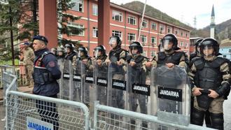 Zonguldak’taki gergin meclis birleşimi CHP’liler katılmadan yapıldı