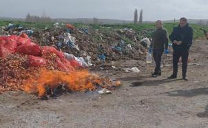 Çorum’da kaçak sigara ve el yapımı alkol imha edildi