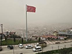 Hatay'da toz taşınımı etkisini sürdürüyor