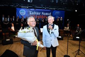 Başkan Büyükkılıç, Türk Sanat Müziği Kent Korosu Konseri’ne katıldı