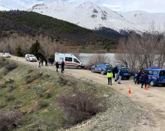 Gölette kimliği belirsiz kadın cesedi bulundu