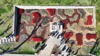 İstanbul'da lale zamanı; tarihi park ve korulara 3 milyon 580 bin lale dikildi