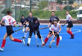 Okul sporları hokey grup müsabakaları Osmaniye’de start aldı