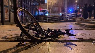 Ekmek almaya giderken otomobilin çarptığı ‘Alperen’ ağır yaralandı