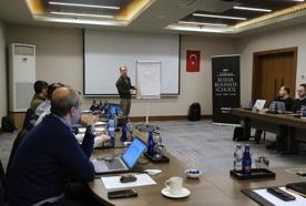 Bursa Business School’dan iş dünyası için ‘Yapay Zeka ile Verimlilik’ eğitimi