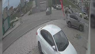 İki cipin çarpıştığı kaza kamerada: 7 yaralı