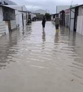 Hatay'da şiddetli yağış; yollar göle döndü, evleri su bastı