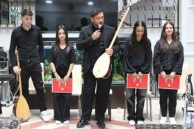 Samsun’da öğrenci korosu milli değerleri sahneye taşıyor