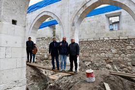 Sivas Ulu Cami'de restorasyon çalışmaları devam ediyor