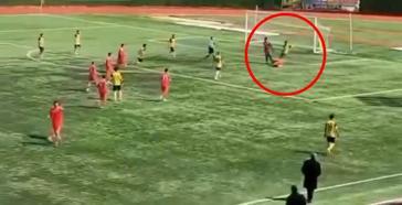 Amatör maçta rakibinin burnunu kıran futbolcu süresiz olarak kadro dışı bırakıldı