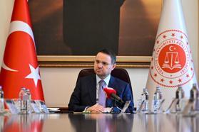 Bakan Gürlek: Avukatlarımızın son zamanlarda yaşadığı sorunları çok iyi biliyoruz