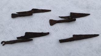 Hadrianopolis Antik Kenti'nde 5’inci yüzyıla ait bıçaklar ve kösüre taşı ortaya çıkarıldı