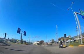 Gaziantep’te tankerin devrildiği kaza kamerada