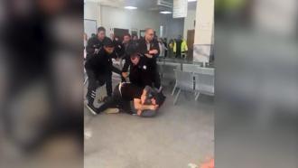 Şanlıurfa’da hastanede kavga kamerada