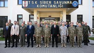 Genelkurmay Başkanı Bayraktaroğlu, NATO Kilitli Kalkan 2026 Tatbikatı Seçkin Gözlemci Günü’ne katıldı