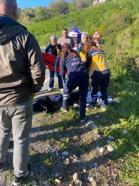 Ordu'da virajı alamayan motosiklet devrildi: 2 yaralı