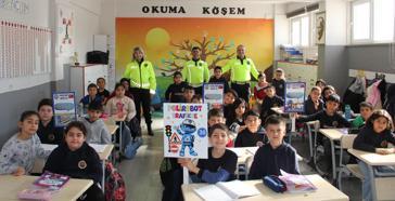 Öğrencilere trafik eğitimi