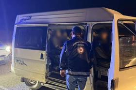 Hatay’da 14 kaçak göçmen yakalandı