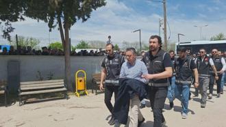 Halfeti Belediyesi'nde 'yolsuzluk' operasyonunda 46 şüpheli adliyede