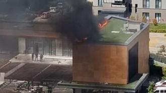 Küçükçekmece'de okul inşaatında yangın paniği