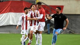 Karşıyaka – Ayvalıkgücü Belediyespor: 0-2