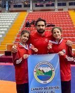 Çamardı'nın genç güreşçilerinden başarı
