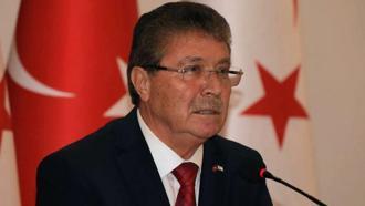 KKTC Başbakanı Üstel’den GKRY lideri Hristodulidis’e çağrı