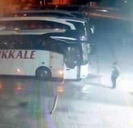 Balıkesir'de yolcu otobüsü devrildi; 3 ölü, 30 yaralı (3)