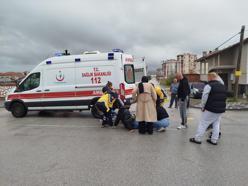 Şarkışla'da otomobil ile motosiklet çarpıştı: 1 yaralı