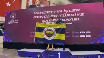 11 yıl önce televizyonda izleyip başladığı boksta Türkiye şampiyonu oldu