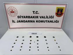 Diyarbakır’da 31 tarihi sikke ele geçirildi: 1 gözaltı