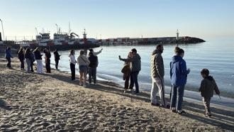 Tekirdağ'da 5 bin kişi Hıdırellez kahvaltısında buluştu, dilekler suya bırakıldı