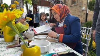 Anneler ve çocuklar sanatla buluştu