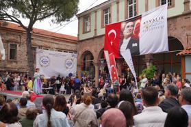 Teferiç Şenlikleri'ne yoğun ilgi