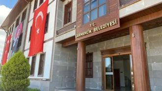 Aydın Germencik Belediyesi'ne operasyon: 3 gözaltı