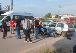 Gaziantep’te otomobil ile motosiklet çarpıştı:2 yaralı