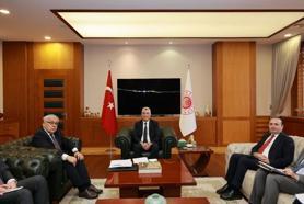 Bakan Bolat, Rusya ve İtalya büyükelçileri ile görüştü