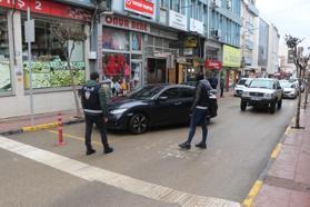 Edirne’de 16 yıl hapis cezasıyla aranan firari hükümlü yakalandı