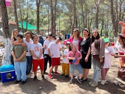 Down sendromlu çocuklar örgü defileli etkinlikte buluştu