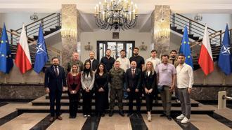 Polonyalı General Pidanty: Türkiye, elektronik harp ve Bayraktar başarısıyla NATO'da kilit ortaktır